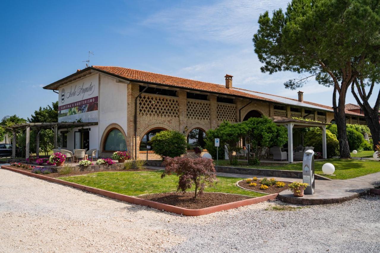 Agriturismo Isola Augusta 팔라쫄로델로스텔라 외부 사진